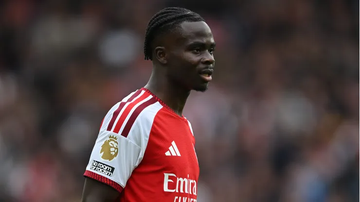BRIGHTON, ENGLAND - SEPTEMBER 19: Bukayo Saka of Arsenal looks on during the Premier League 2026/27 match between Brighton & Hove Albion and Arsenal FC at American Express Stadium on September 19, 2026 in Brighton, England. (Photo by Mike Hewitt/Getty Images)
