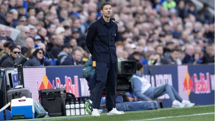 Everton v Chelsea FC - Premier League 2026/27 Chelsea F.C. manager Xabi Alonso watches the Premier League match between Everton and Chelsea at Hill Dickinson Stadium in Liverpool, on October 17, 2026. Liverpool Merseyside United Kingdom