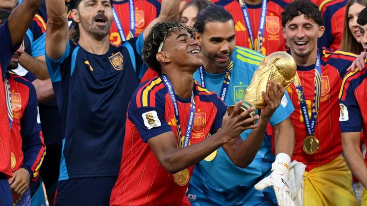 Lamine Yamal, campeão da Copa do Mundo. (Foto: David Ramos/Getty Images)