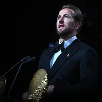 Kane supera Mbappé e Yamal e conquista a Bola de Ouro 2026