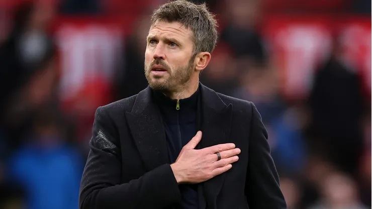 Michael Carrick deve ser mantido no Manchester United.
