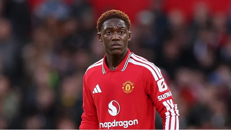 Kobbie Mainoo voltou aos treinos no United.